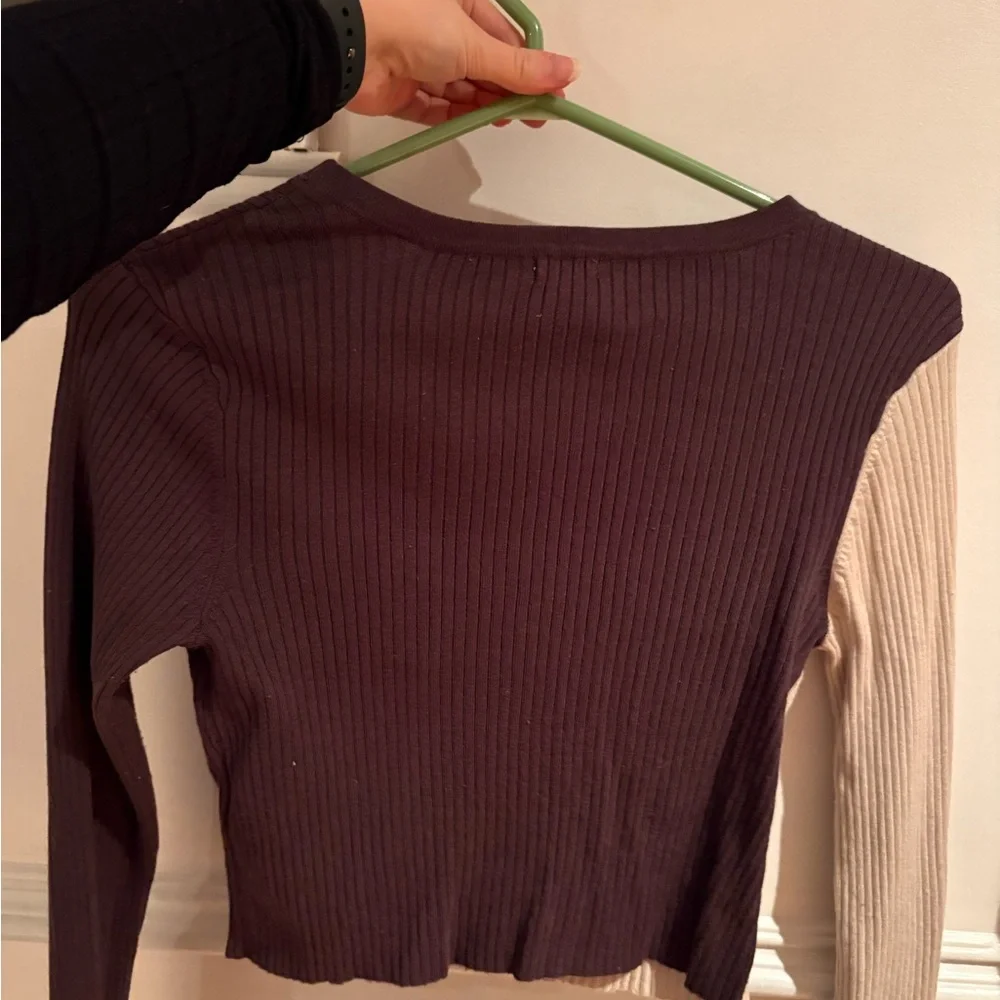 Garage Ribbed Knit Top - Picture 2 of 3